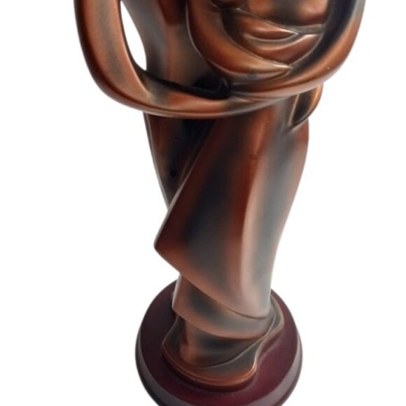 Herco Gifts Family Man Woman Baby Statue Heavy Resin Copper Bronze 12" - Picture 3 of 9